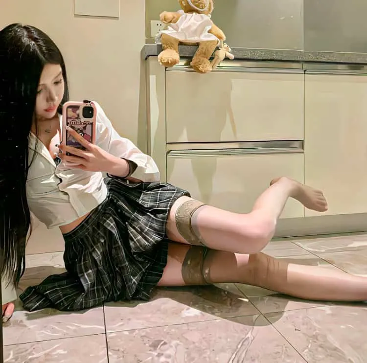 【高能特工】《伟大的隐藏者》金秀贤巅峰动作戏：潜伏在南韩村庄的北韩精英特工，结局极度催泪