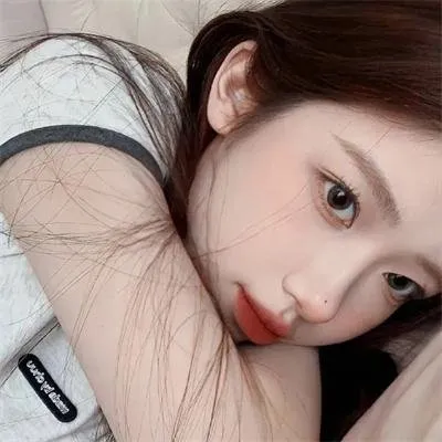 探讨女性婚姻《麦秋》原节子经典之作：大家族中大龄未婚女儿的婚嫁风波，细水长流的家庭剧